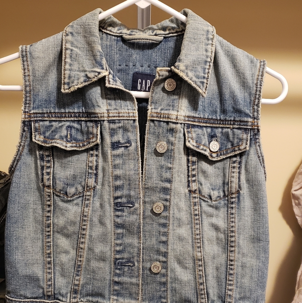 Blue jean vest GAP
